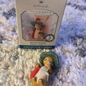 Hallmark Beatrix Potter Collectors Series - Benjamin Bunny 1998